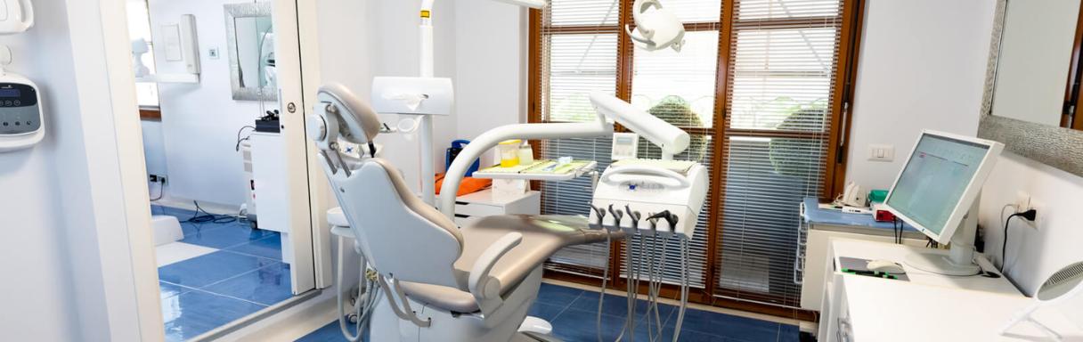 Trattamento iniettabile per rughe a Moncalieri presso Studio Dentistico Dr. Massimo Cappella