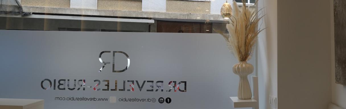 Tratamiento de inyectables para arrugas en Granada en Dr. Revelles Rubio Clínica de Medicina Estética