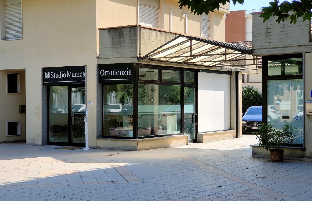 Studio Dentistico Manica | Odontoiatria Specialistica