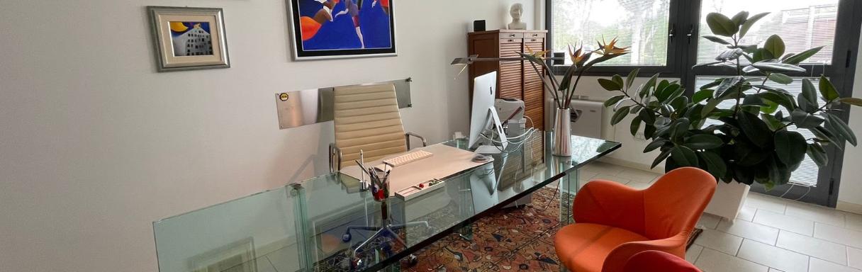 Trattamento iniettabile per rughe a Ferrara presso Dr. Claudia Randi - Chirurgo Plastico - Ferrara