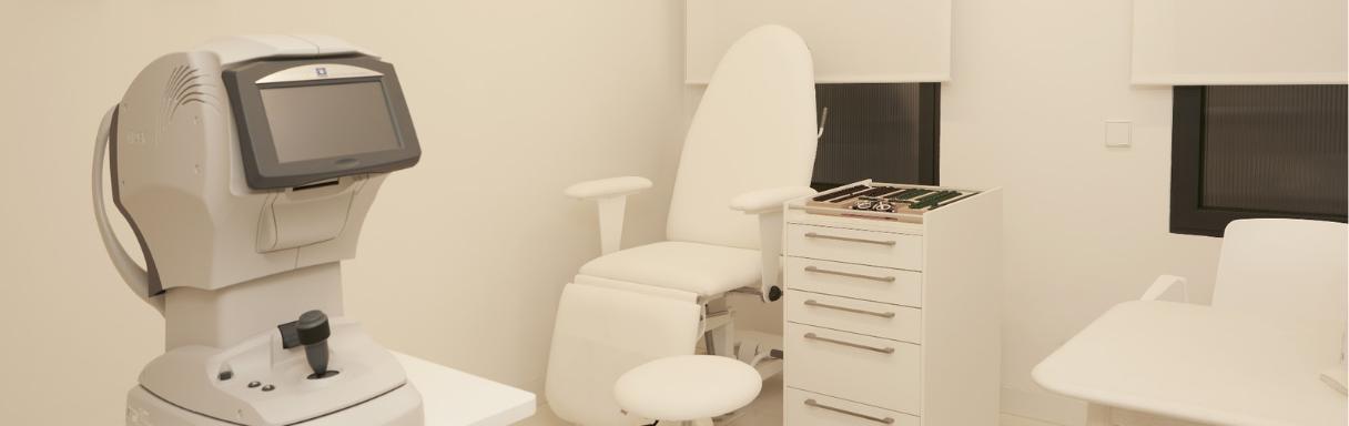Tratamiento de inyectables para arrugas en Barcelona en Dr. Rob van der Veen - Expert in Blepharoplasty & Eyelid Ptosis | Oculoplastic Surgeon - Turó Park Clinics