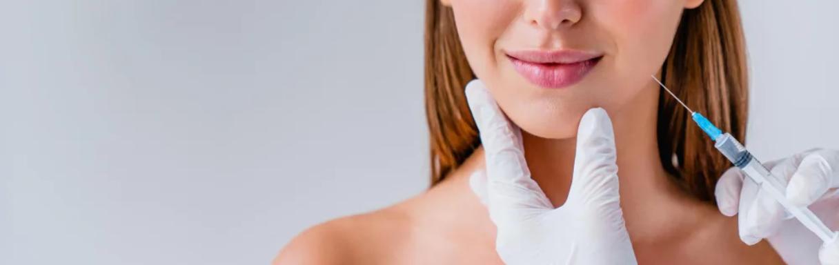 Injectables treatment for wrinkles in Dubai at عيادة مملكة الجمال | Mamlakat Al Jamal Clinic