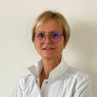 Dr. Catherine Raimbault