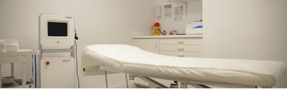 Tratamiento de inyectables para arrugas en Málaga en Clínica Pérez Roa