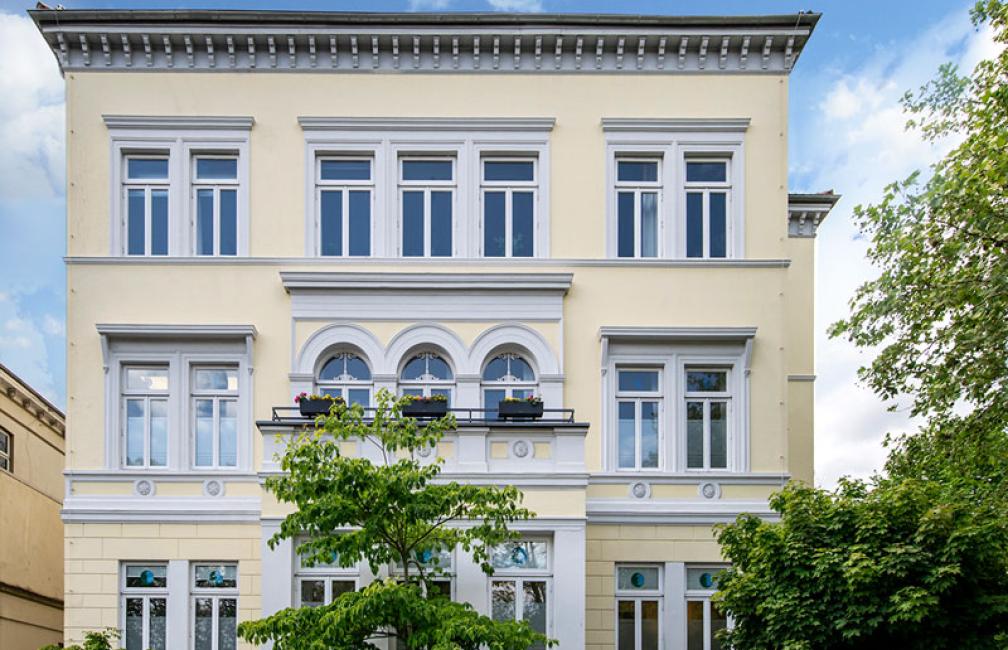 Prof. Dr. med. Lars Steinsträßer – Plastische und Ästhetische Chirurgie, Handchirurgie
