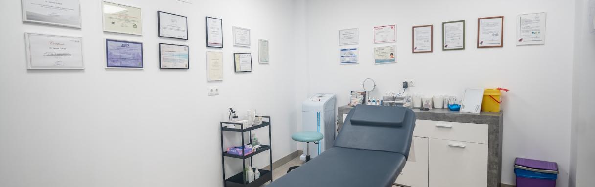 Tratamiento de inyectables para arrugas en Marbella en Clínica de Medicina Estética Dr. Jaouad Oulkadi