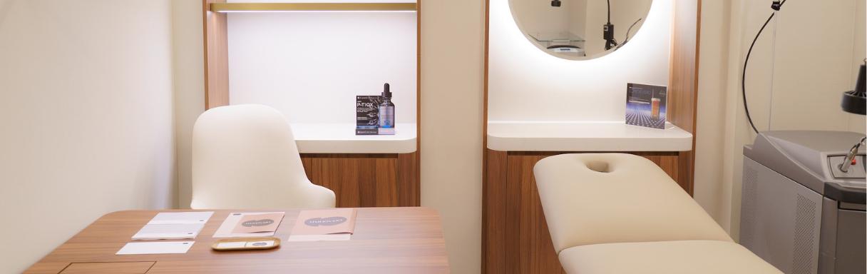 Tratamiento de inyectables para arrugas en Murcia en Openderma Dermatology Clinic - Dr. Martínez Escribano