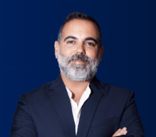 Dr. Michael Benoilid
