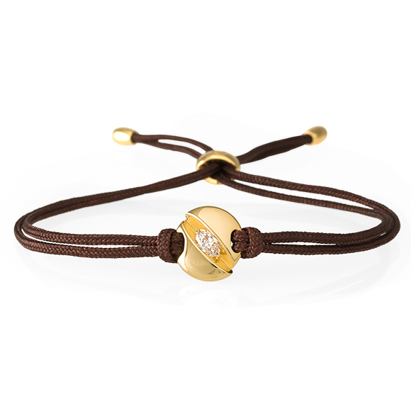 Jubiläumsarmband 750/000 Gelbgold mit einem Diamanten im Navetteschliff 0,15ct. tw/vsi.