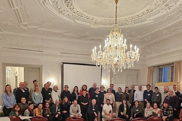 290 pixel image width