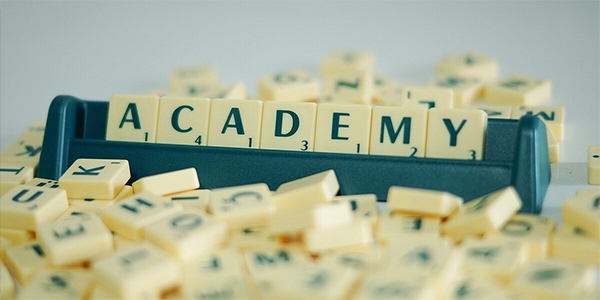 Neue Ausschreibungen: BIH Charité (Junior) Clinician Scientist Programm und BIH Charité (Junior) Digital Clinician Scientist Programm