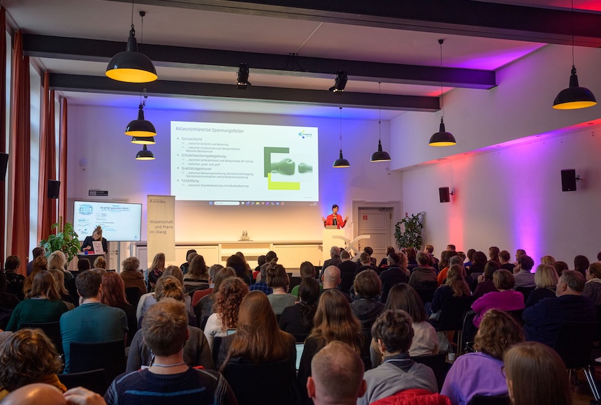 Fachtagung „Dimension Digitalisierung – Schulleitungen stärken“