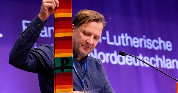 600 pixels wide image