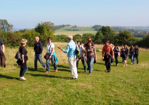 Biosphärenbotschafterin unterwegs mit einer Gruppe