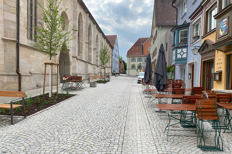 Neugestaltung Heiligkreuzort, 1. Bauabschnitt, Rottweil (faktorgruen Landschaftsarchitekten bdla Beratende Ingenieure Partnerschaftsgesellschaft mbB, Rottweil; Projektleitung: Stefanie Moosmann, Martin Gass) © faktorgruen PartGmbB