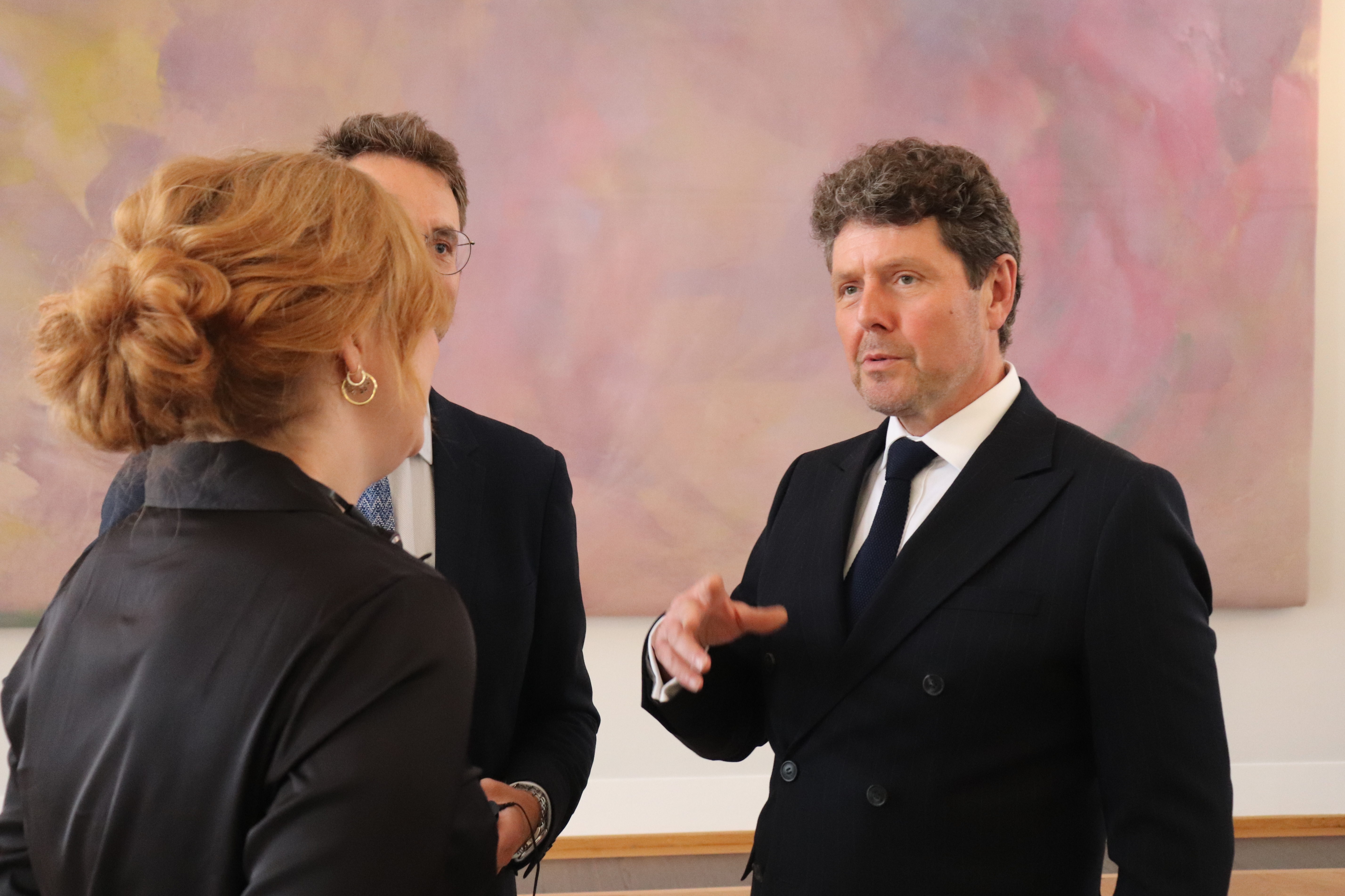 Junge Menschen zu Europa