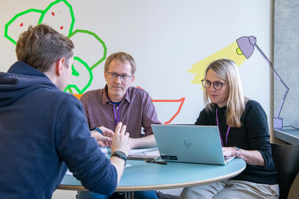 Communities of Practice: neue Leitende, neue CoPs