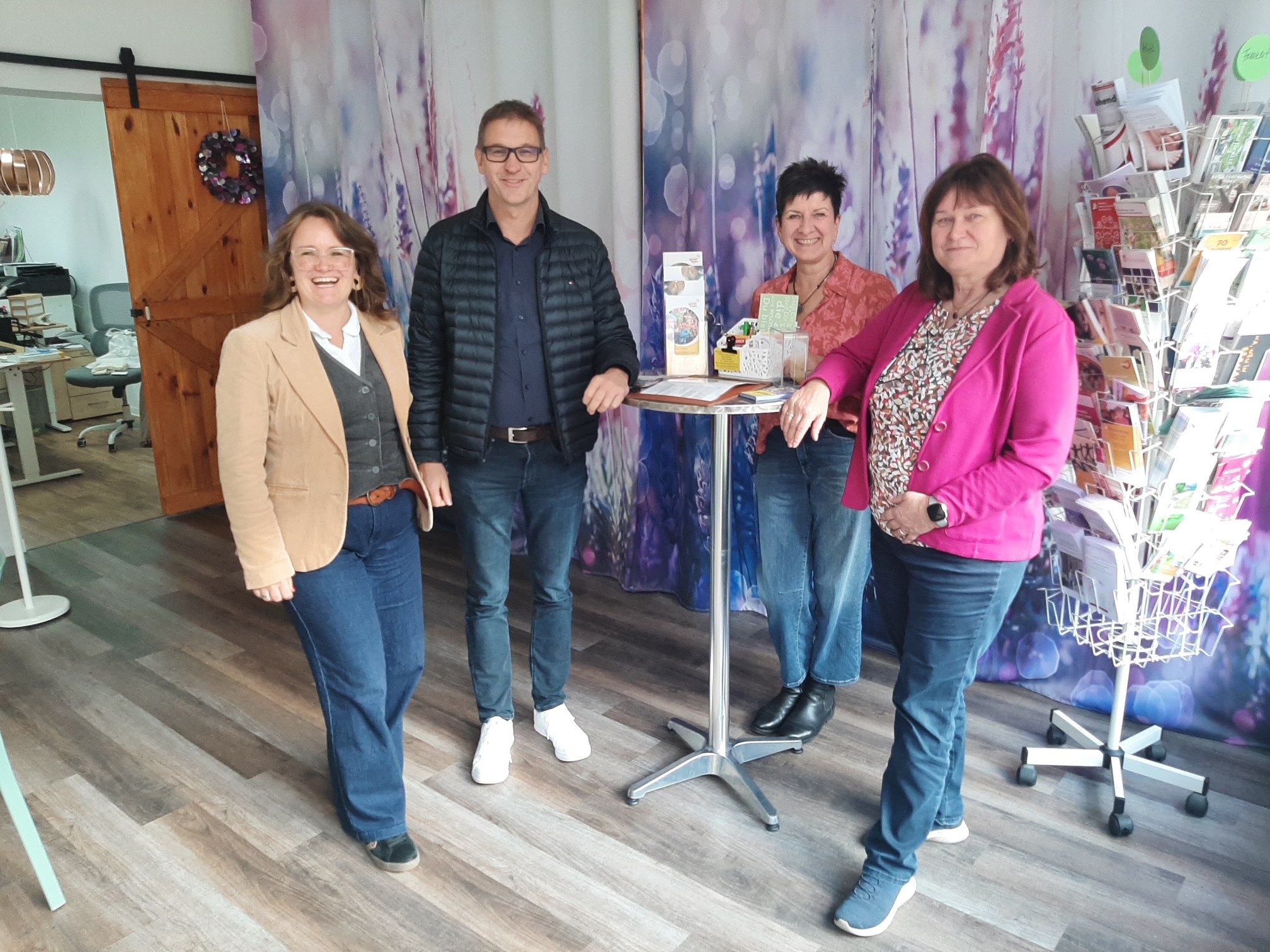 290 pixel image width