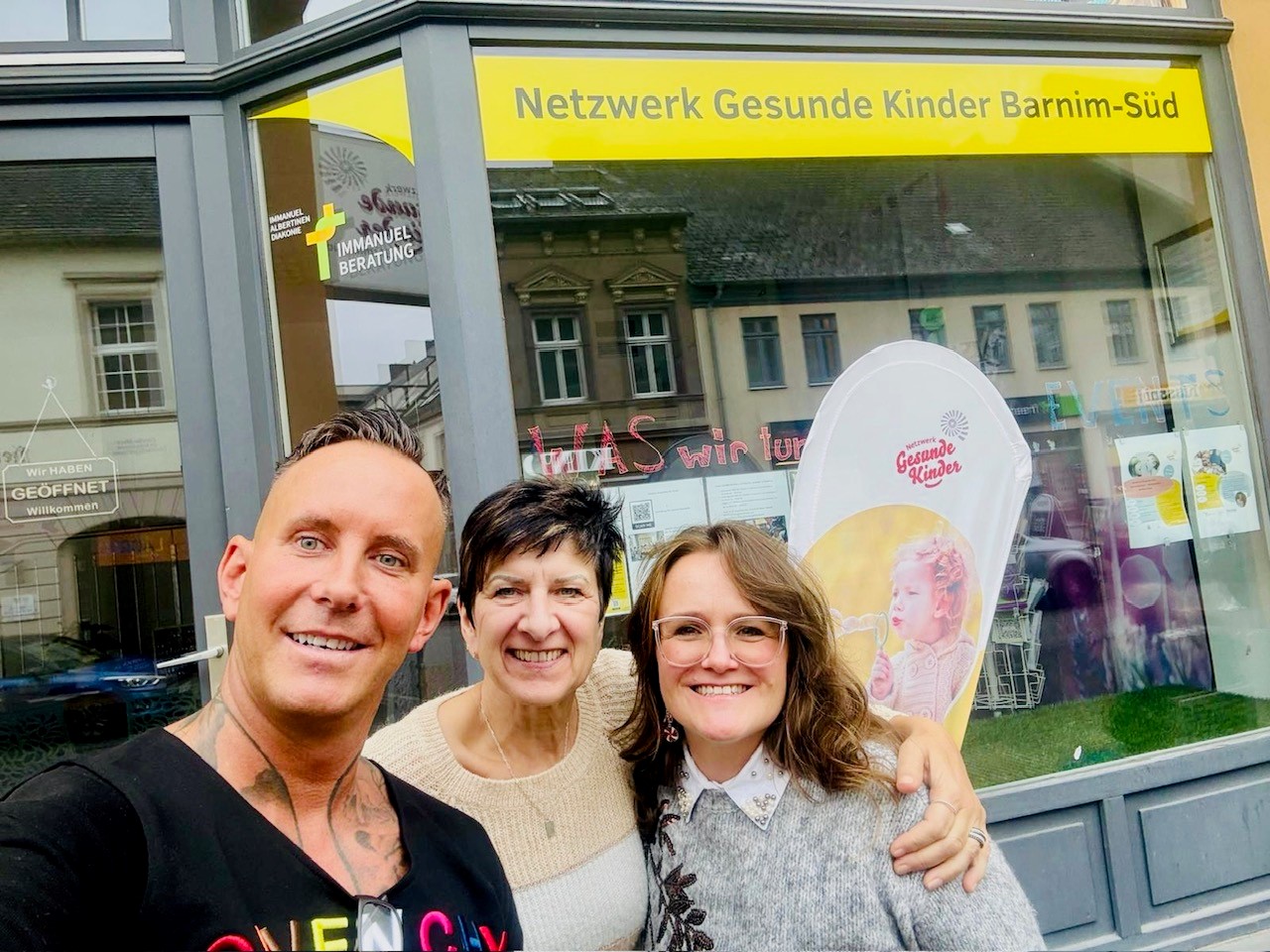 290 pixel image width