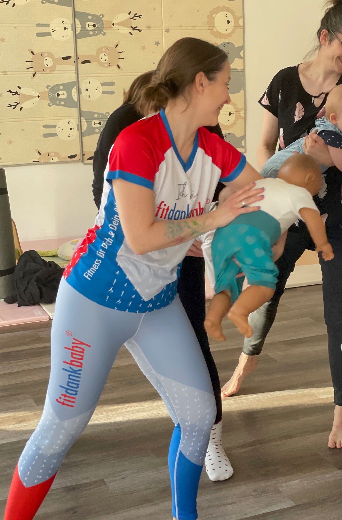 290 pixel image width