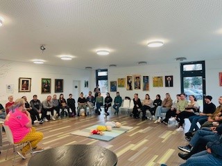 290 pixel image width