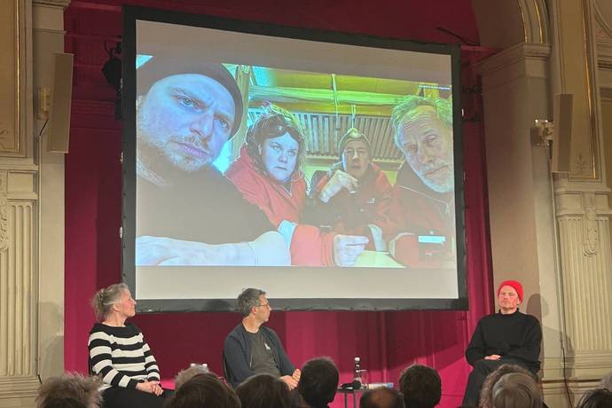 290 pixel image width