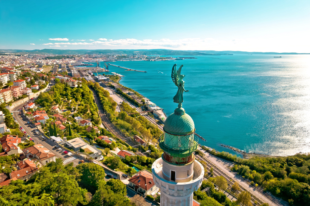 600 pixels wide image