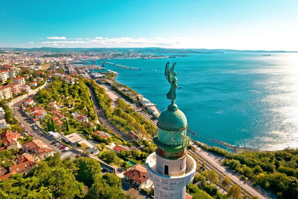 600 pixels wide image