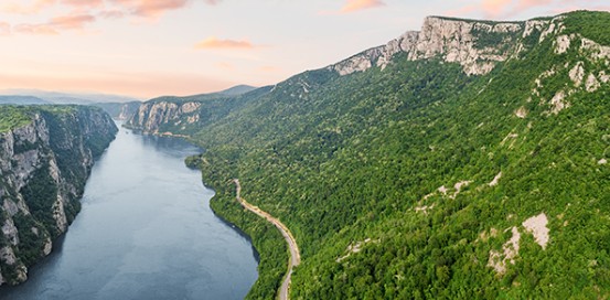 600 pixels wide image