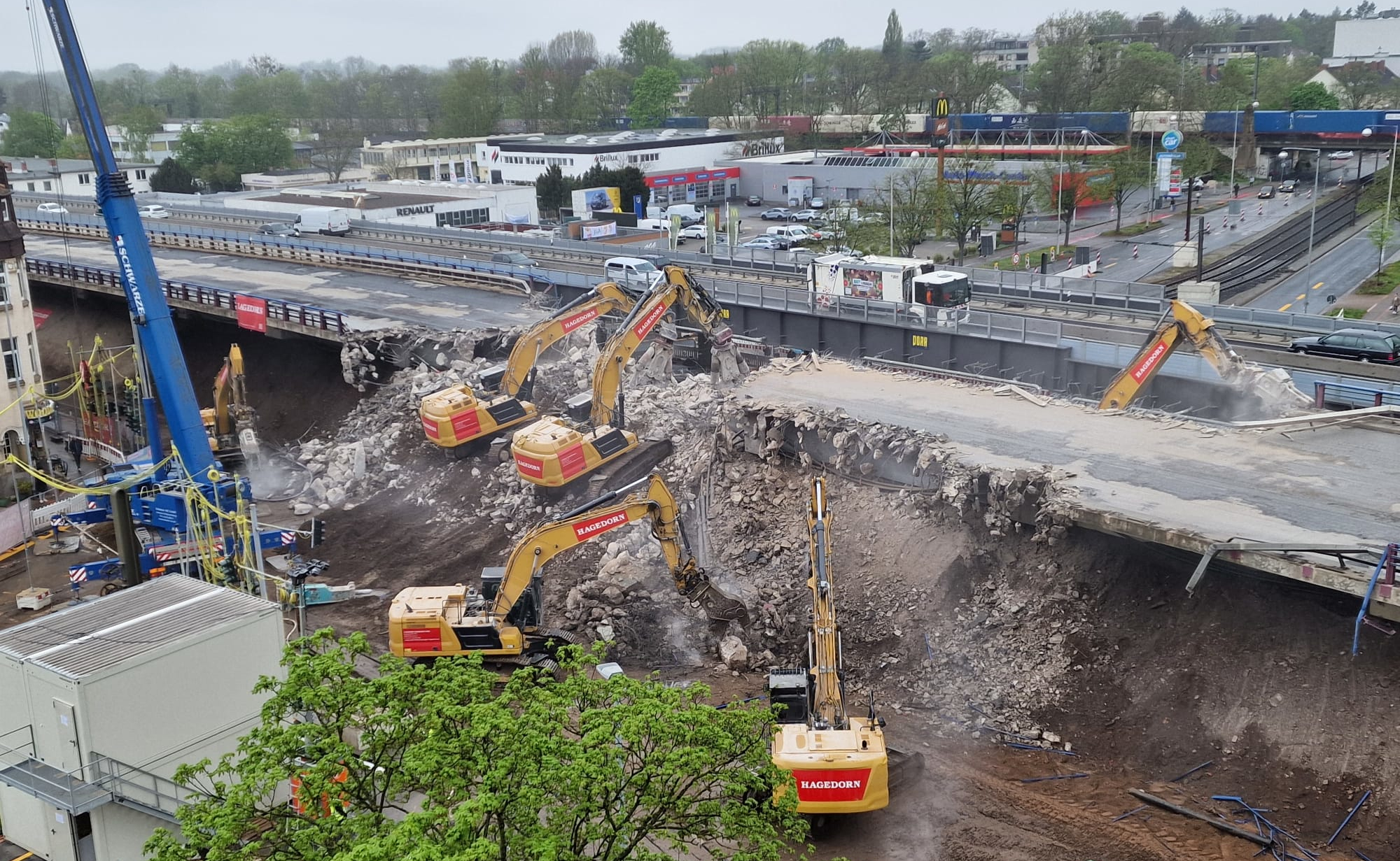 290 pixel image width