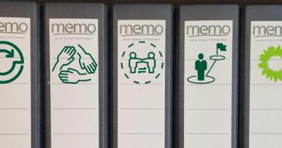 Foto von Aktenordnern.