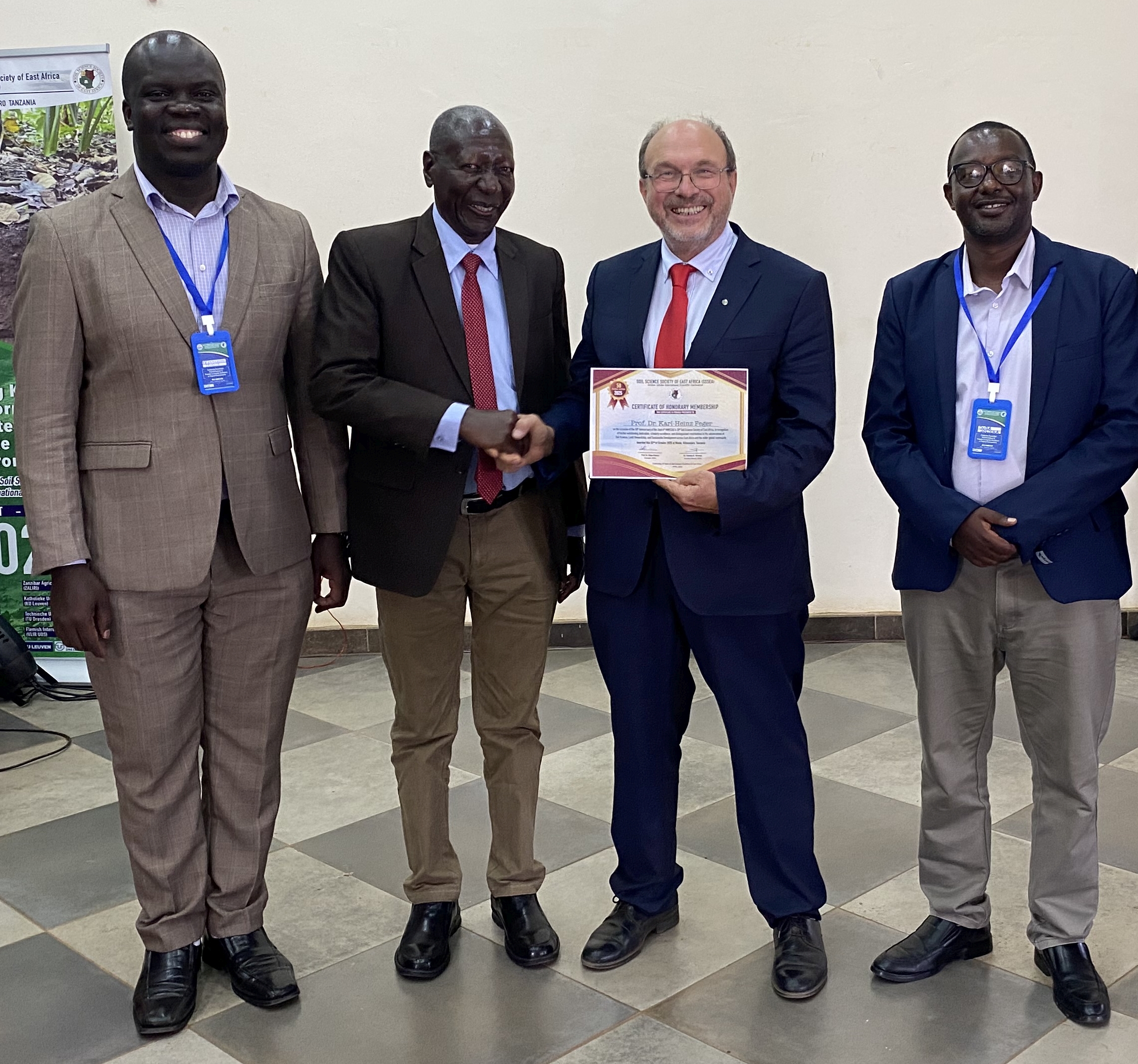 290 pixel image width