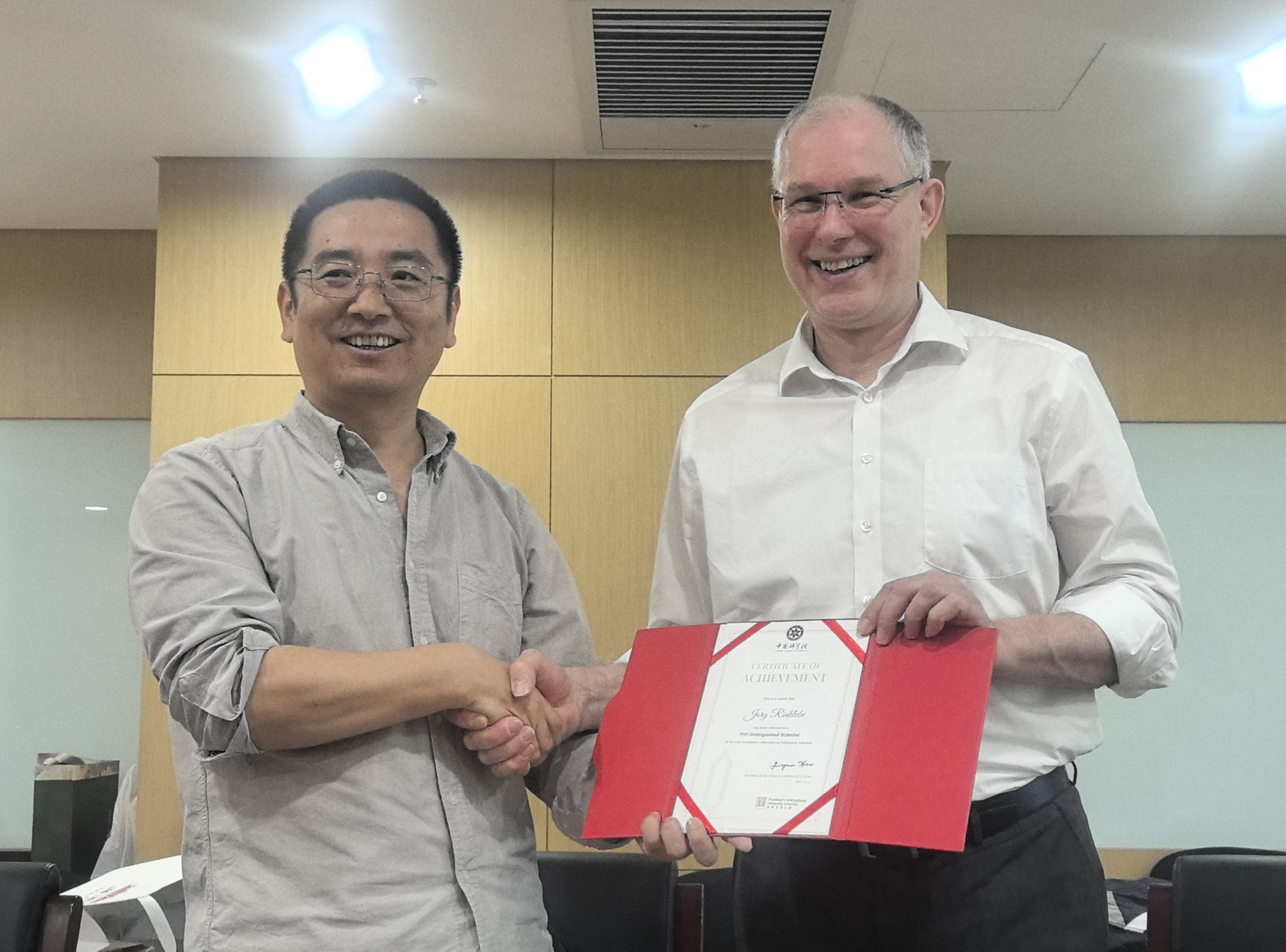 290 pixel image width