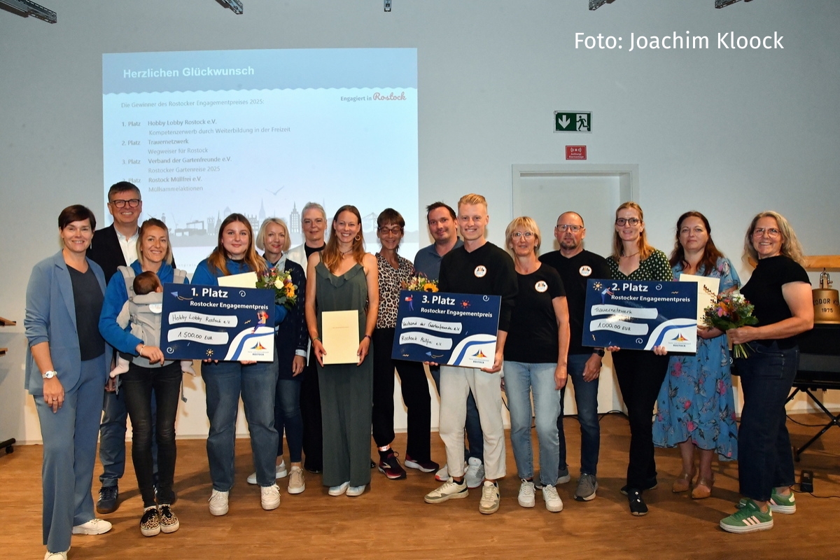 Preisträgerinnen und Preisträger des Engagementpreises| Foto: Joachim Kloock