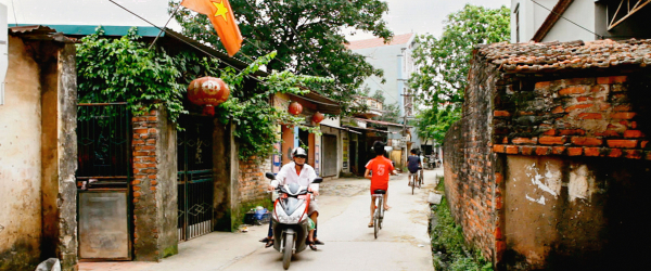 The Vanishing Village, John Kleinen and Lennart Kleinen, 2015