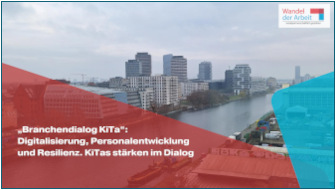 Das Ankündigungsplakat zur Veranstaltung zeigt die Ansicht einer Großstadt.