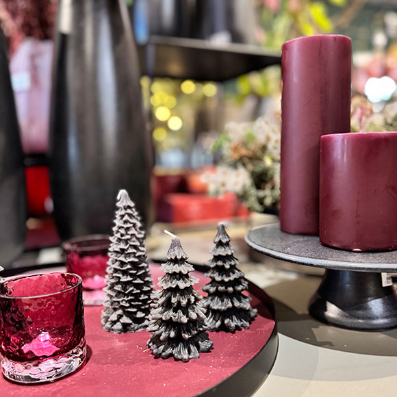 Weihnachtsdeko im Lebensraum Garten