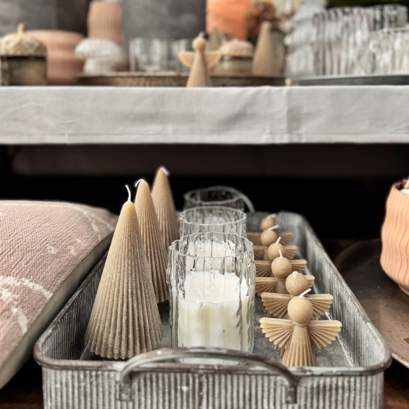 Weihnachtsdeko im Lebensraum Garten