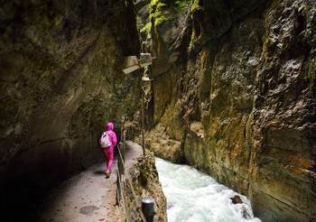 Jetzt Klassenfahrt 2026 / 2027 nach Garmisch anfragen!