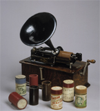 Foto eines historischen Phonographen