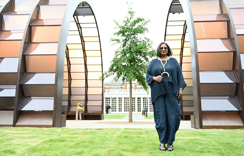 Tabassum’s Pavilion mit Zaha Hadid
