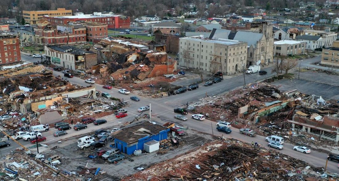 USA : des tornades font au moins 80 morts