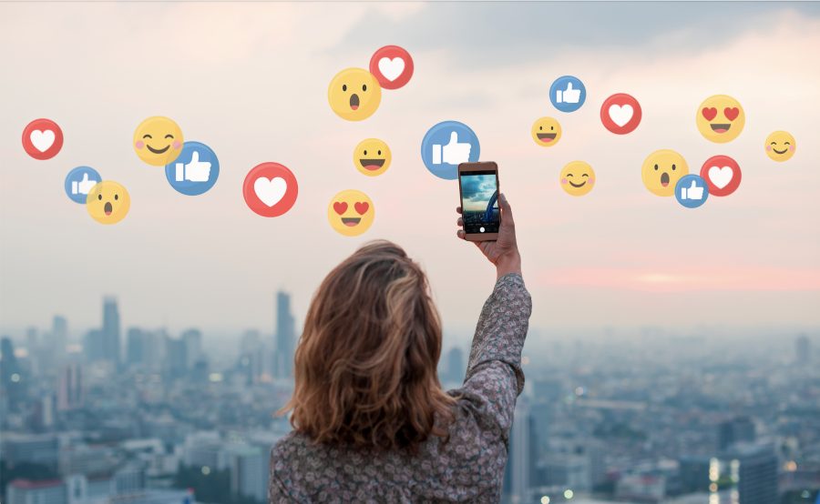Réseaux sociaux : le gouvernement veut cadrer les influenceurs