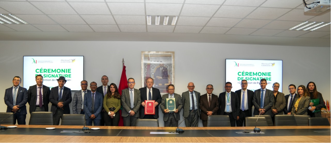 Accord signe entre Al Barid Bank et FM6SS. DR