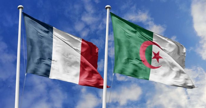 Macron appelle à suspendre l’accord de 2013 sur les visas avec l’Algérie