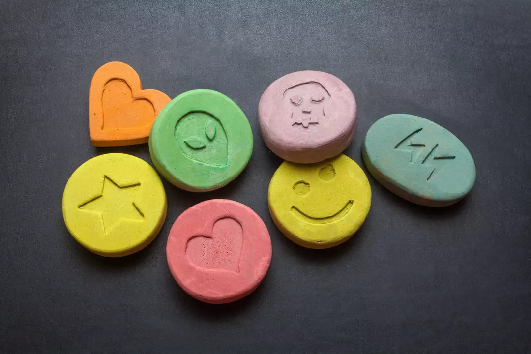 Nador : saisie de 76.841 comprimés d’ecstasy dans un véhicule en provenance d’Europe