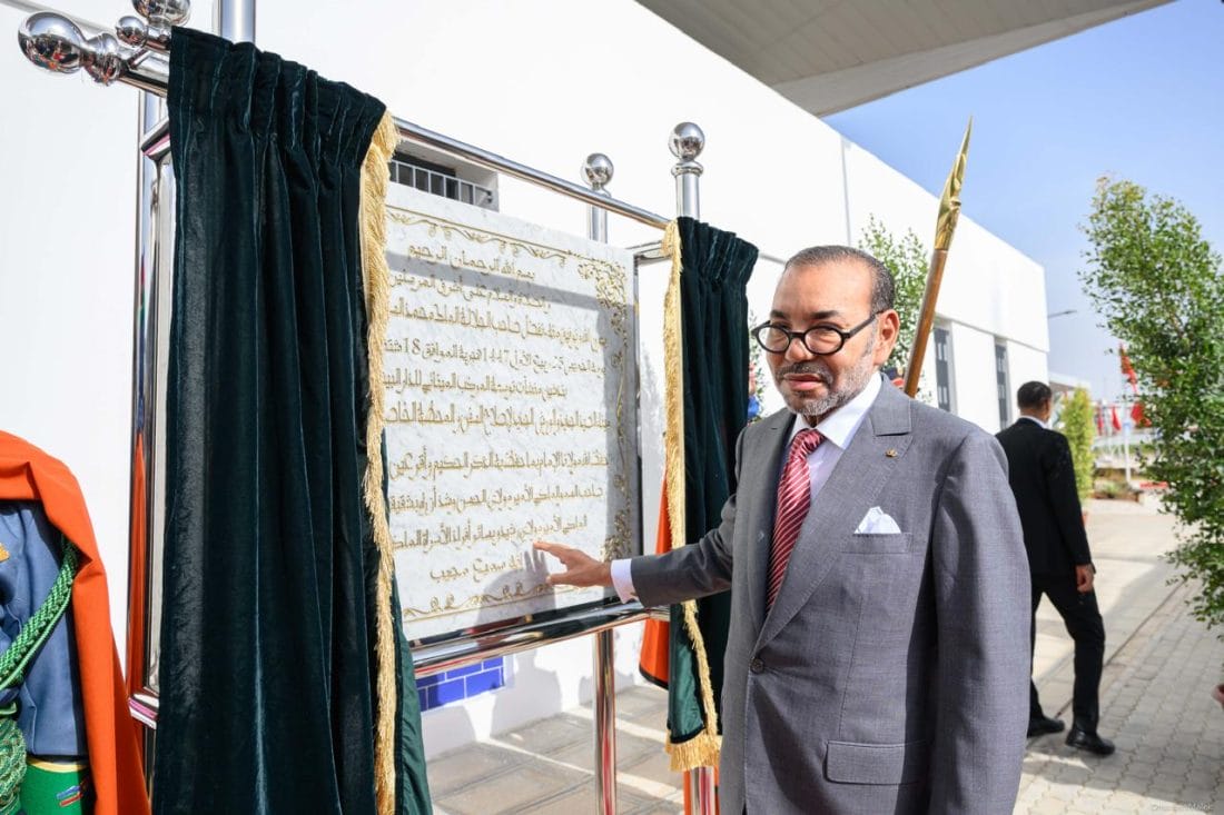 Le roi Mohammed VI inaugure des projets majeurs au port de Casablanca