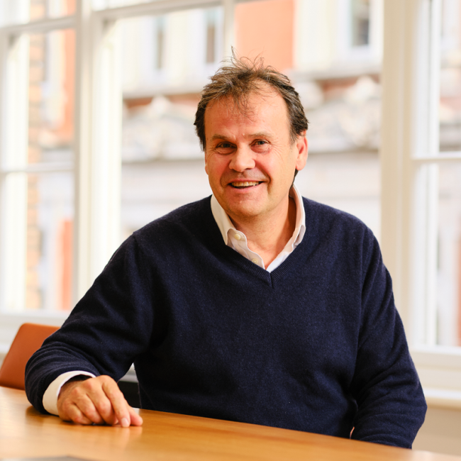 Proffessional Staff Shots12