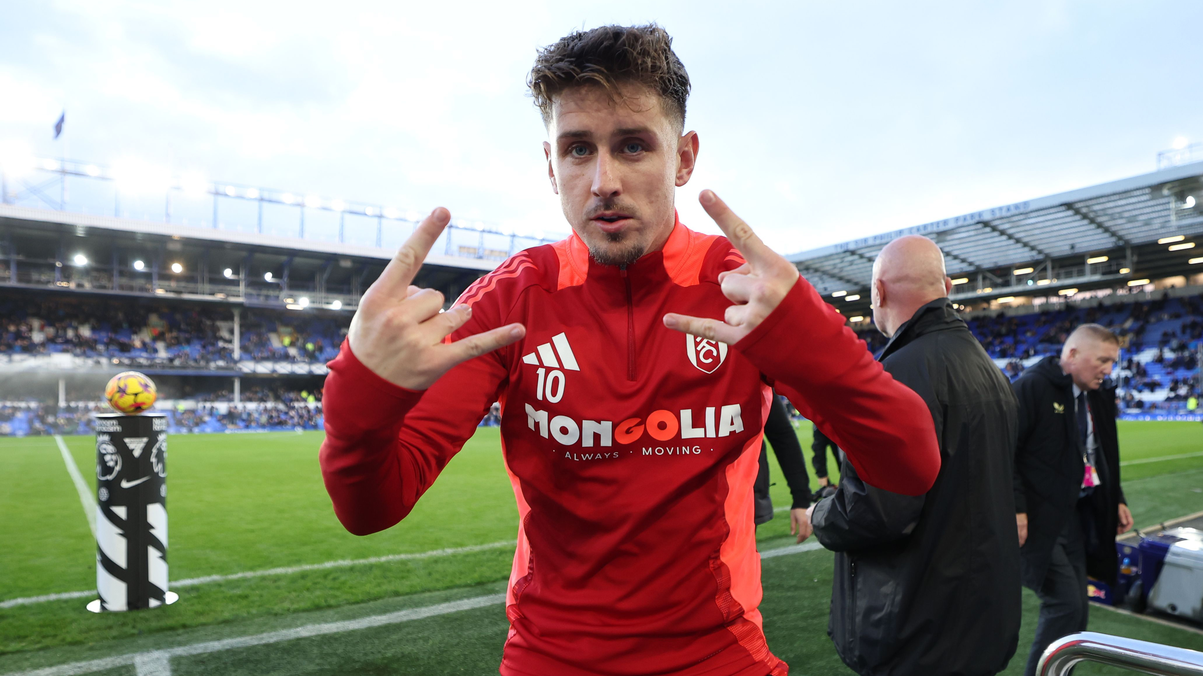 Tom Cairney - Thủ Lĩnh Tinh Thần Bất Diệt Của Fulham