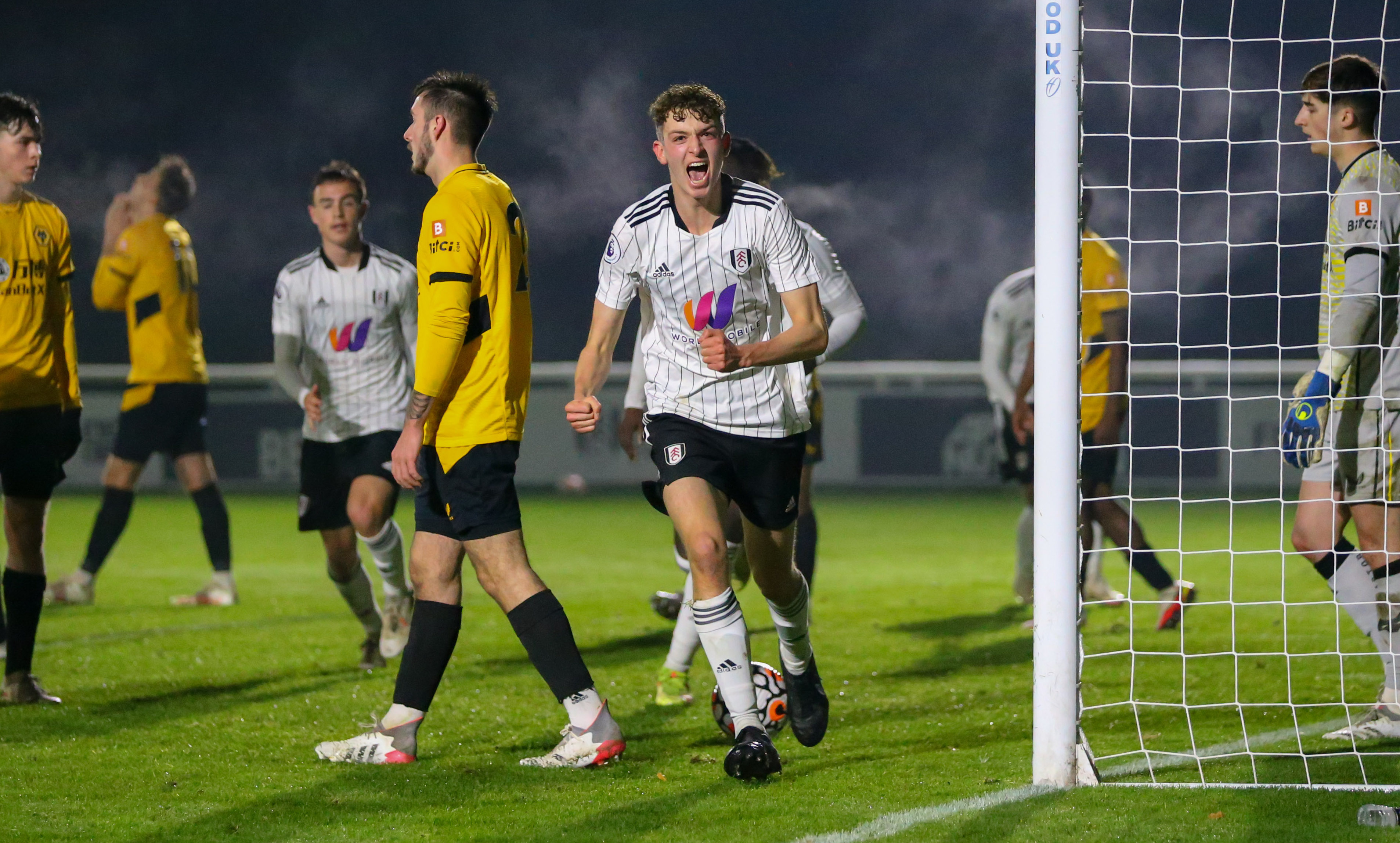 fulham fc fulham u23 4 2 wolves u23 fulham fc fulham u23 4 2 wolves u23